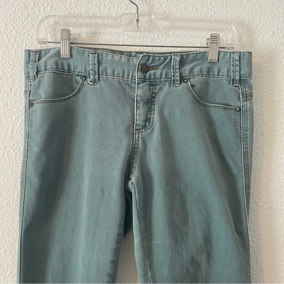 a1983-B3 - Free People - Size 27 Woman Bottoms ~ Jeans & Blue Color, Green - Picture 3 of 11
